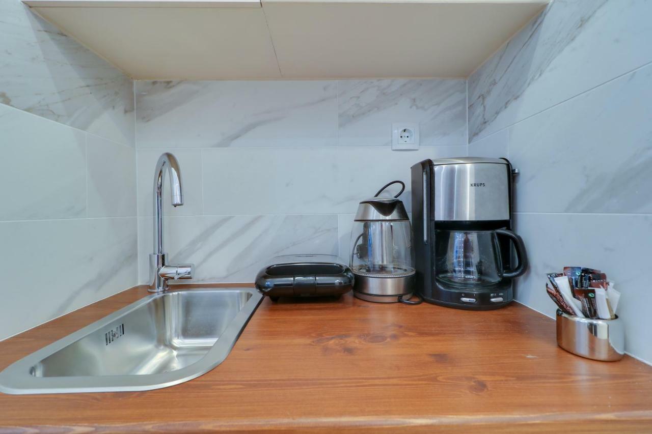 Stylish, Comfy Suite In The Heart Of Athens Atenas Exterior foto